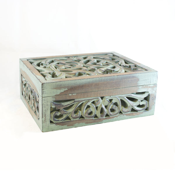Carved Jardin Box