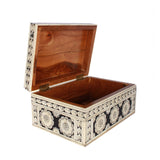 Mumtaz Box